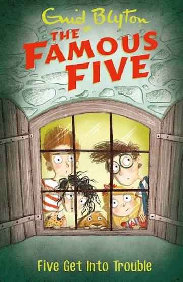 Cover of The Famous Five #8 - Five Get into Trouble