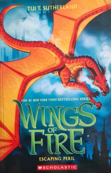 Cover of Wings of Fire: Escaping Peril